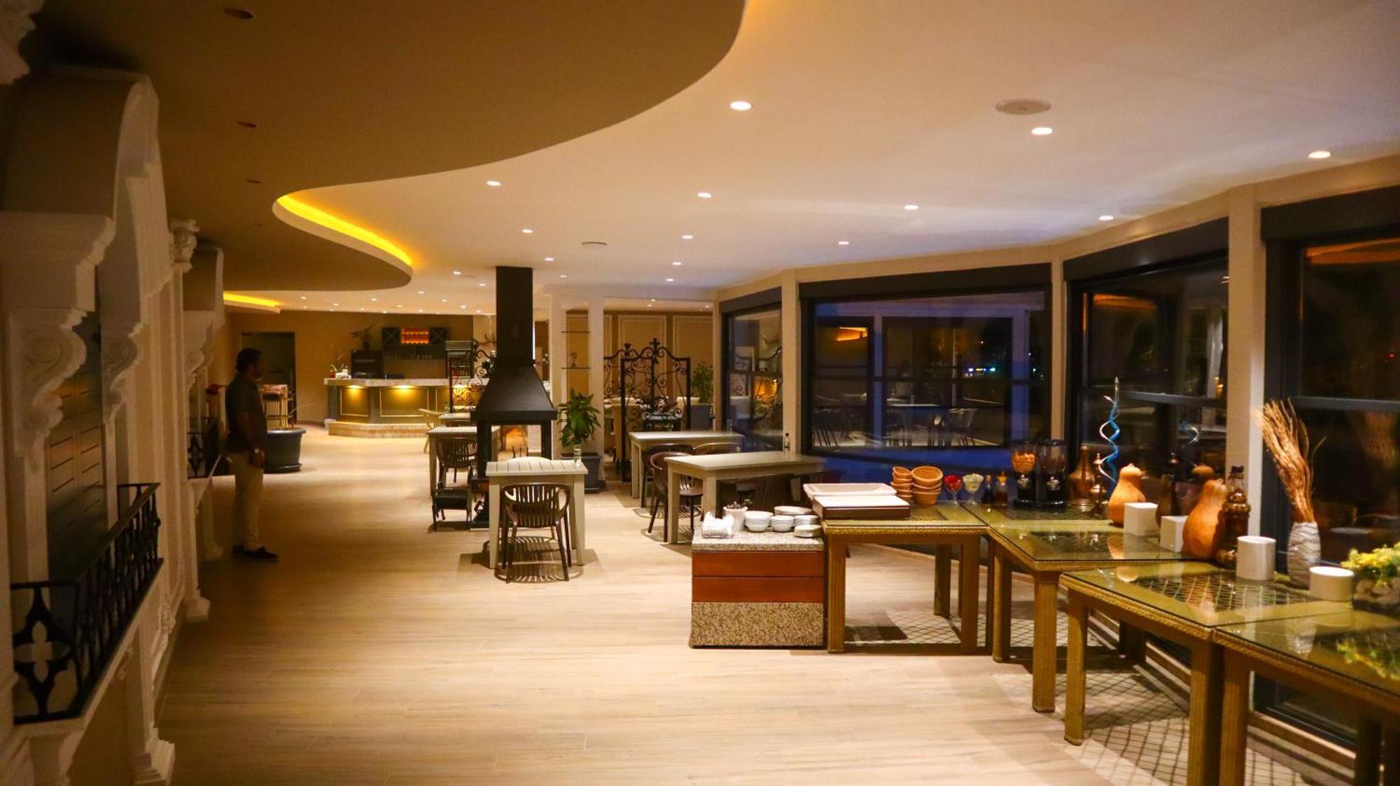 Ata Park Hotel Fethiye Exterior foto