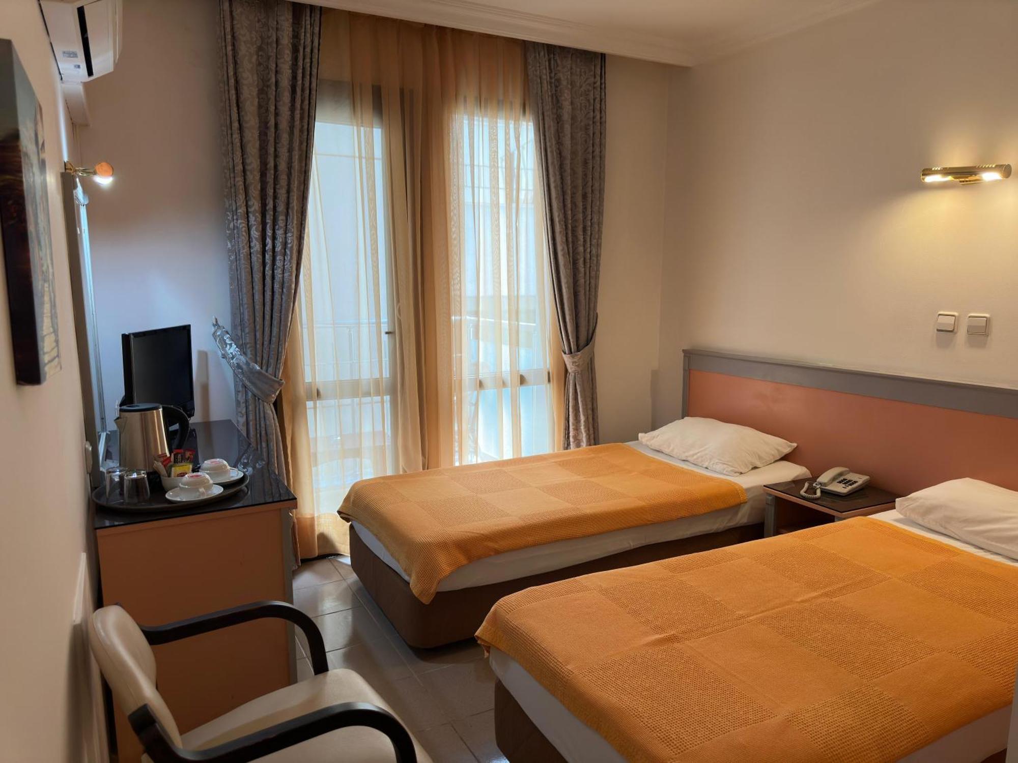 Ata Park Hotel Fethiye Exterior foto
